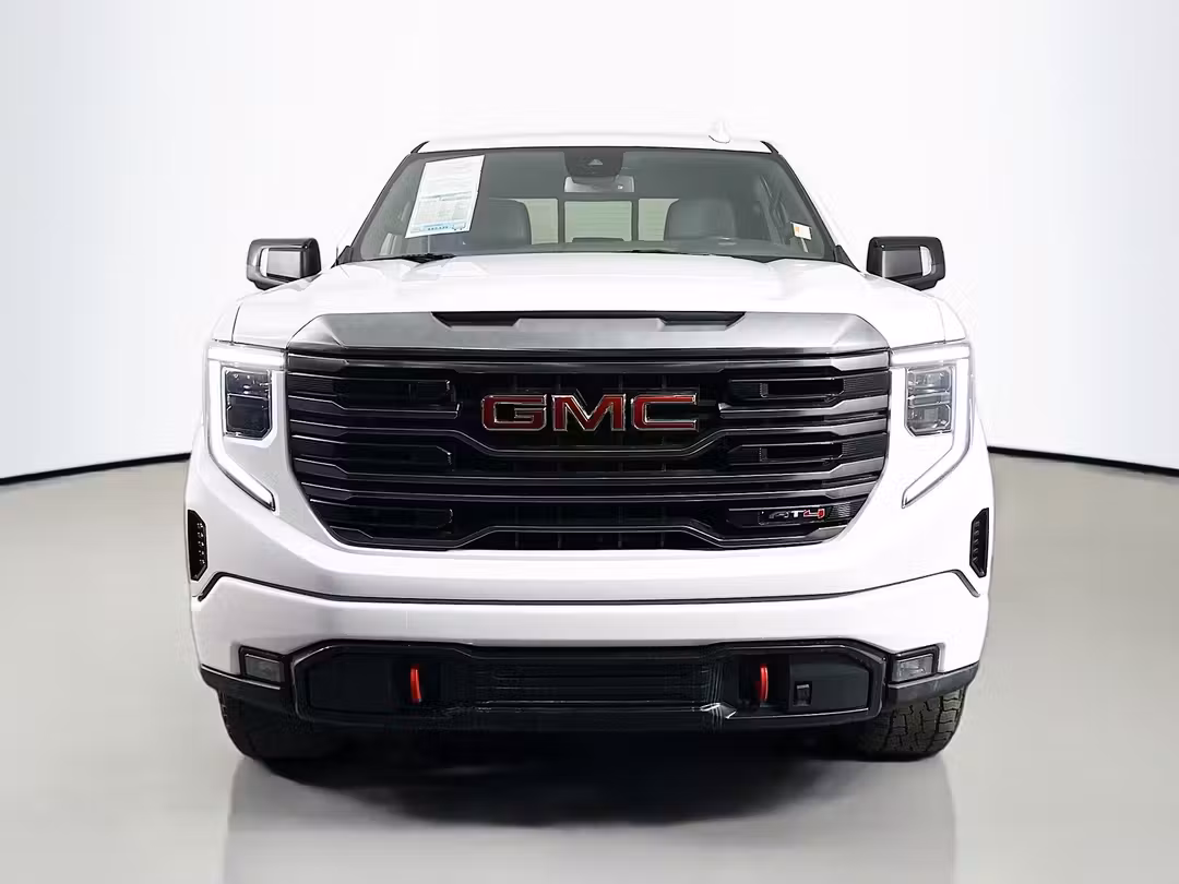 2022 GMC Sierra 1500 AT4 - Image 2