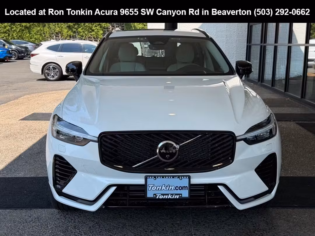 2026 Volvo Xc60 Plug-In Hybrid T8 Ultra - Image 3