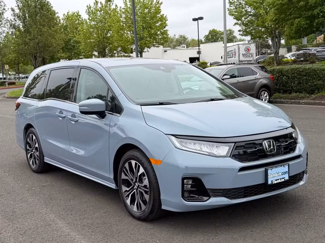 2026 Honda Odyssey Elite - Image 2