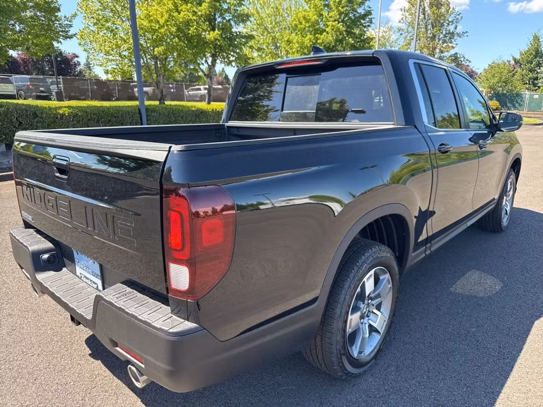 2026 Honda Ridgeline RTL - Image 3
