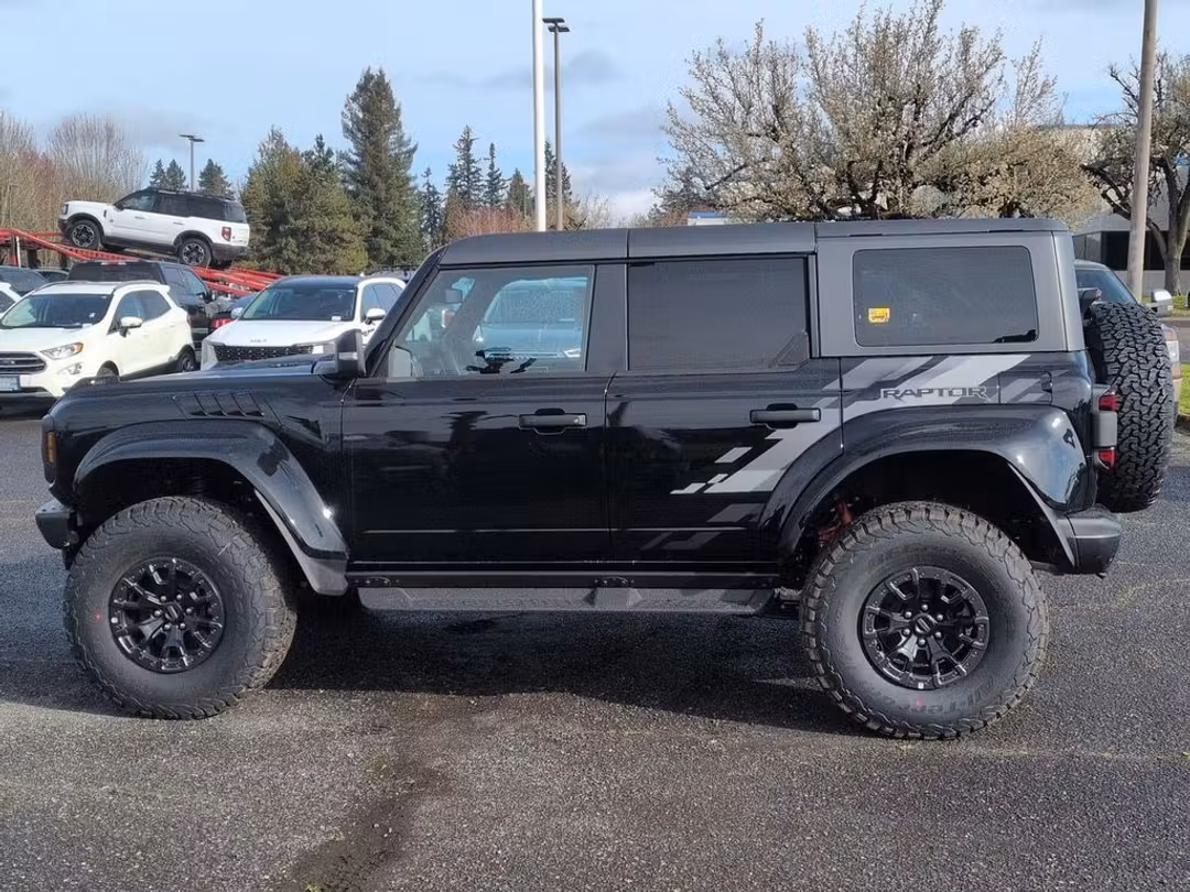 2025 Ford Bronco Raptor - Image 2