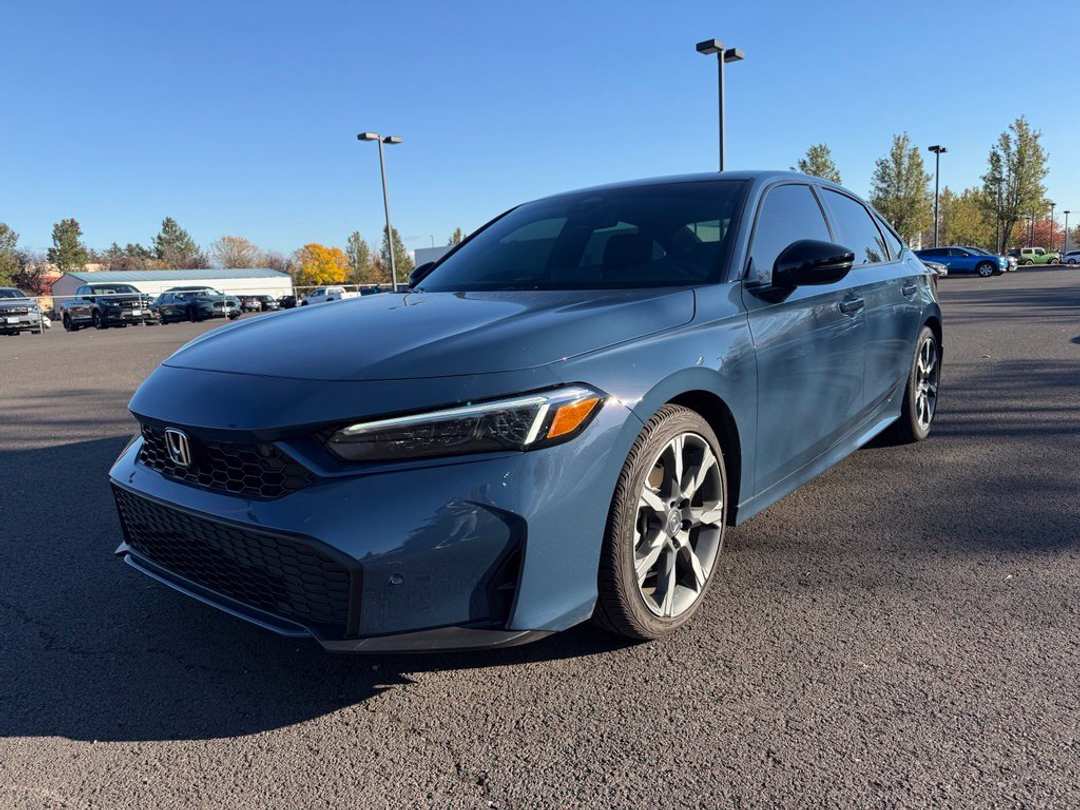 2025 Honda Civic Hybrid Sport - Image 3