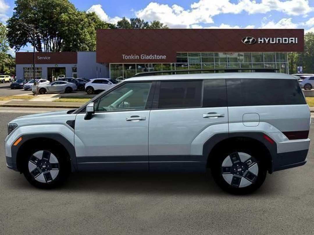 2026 Hyundai Santa Fe Hybrid SEL - Image 3