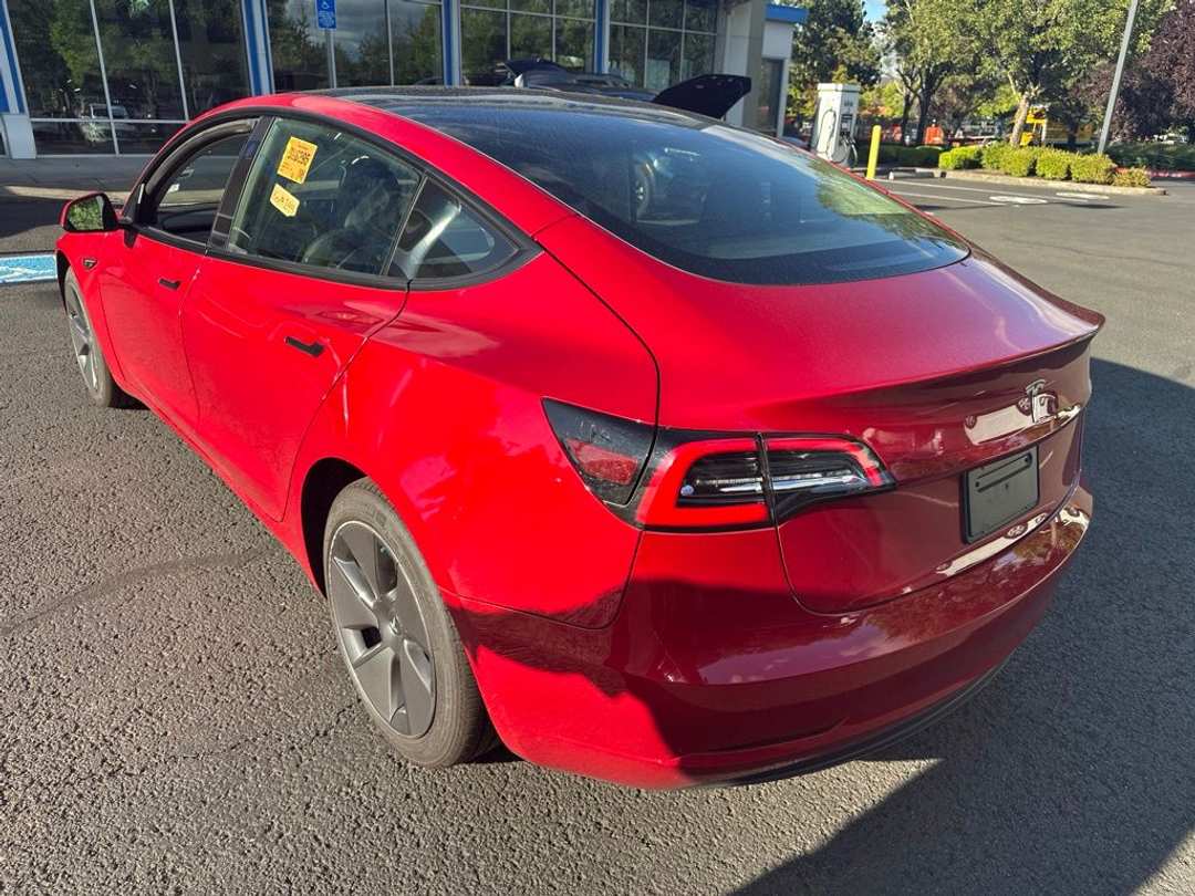 2023 Tesla Model 3 Base - Image 3