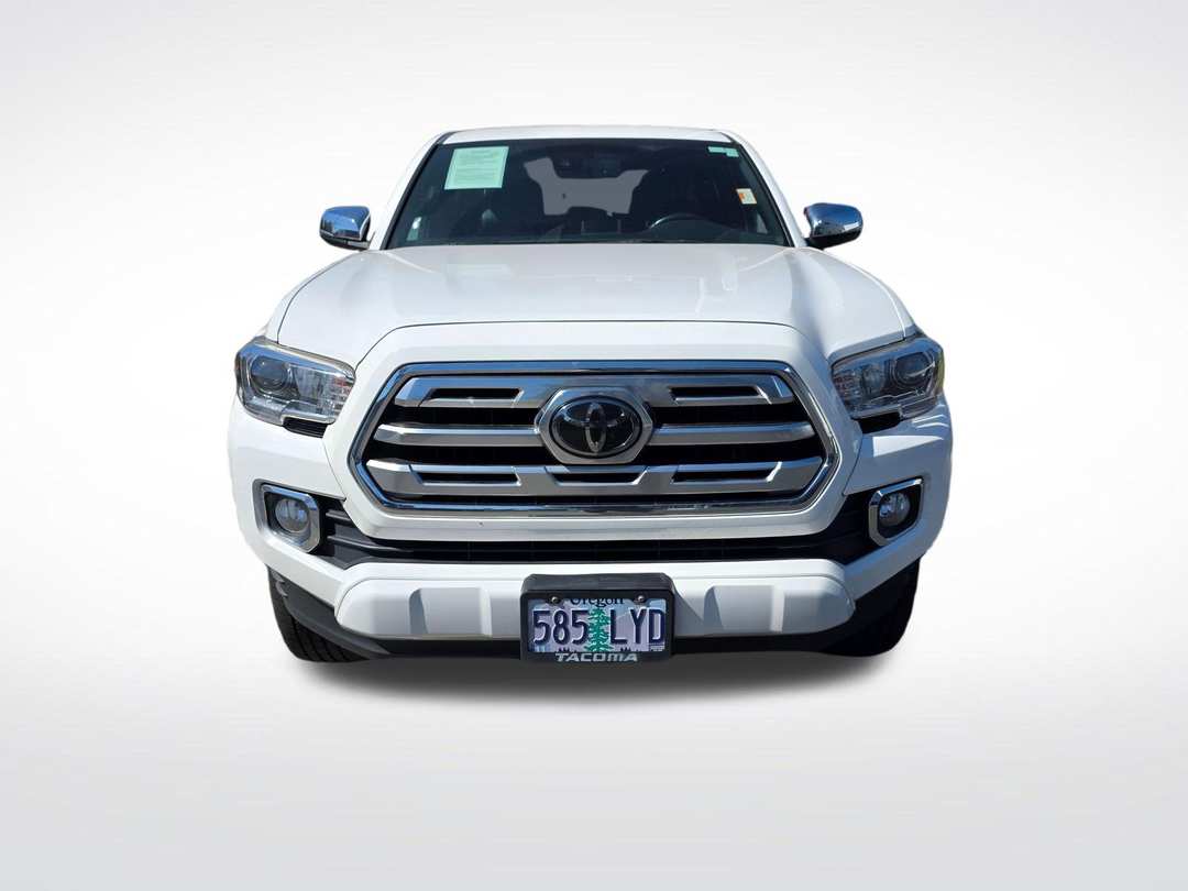 2019 Toyota Tacoma Limited - Image 3