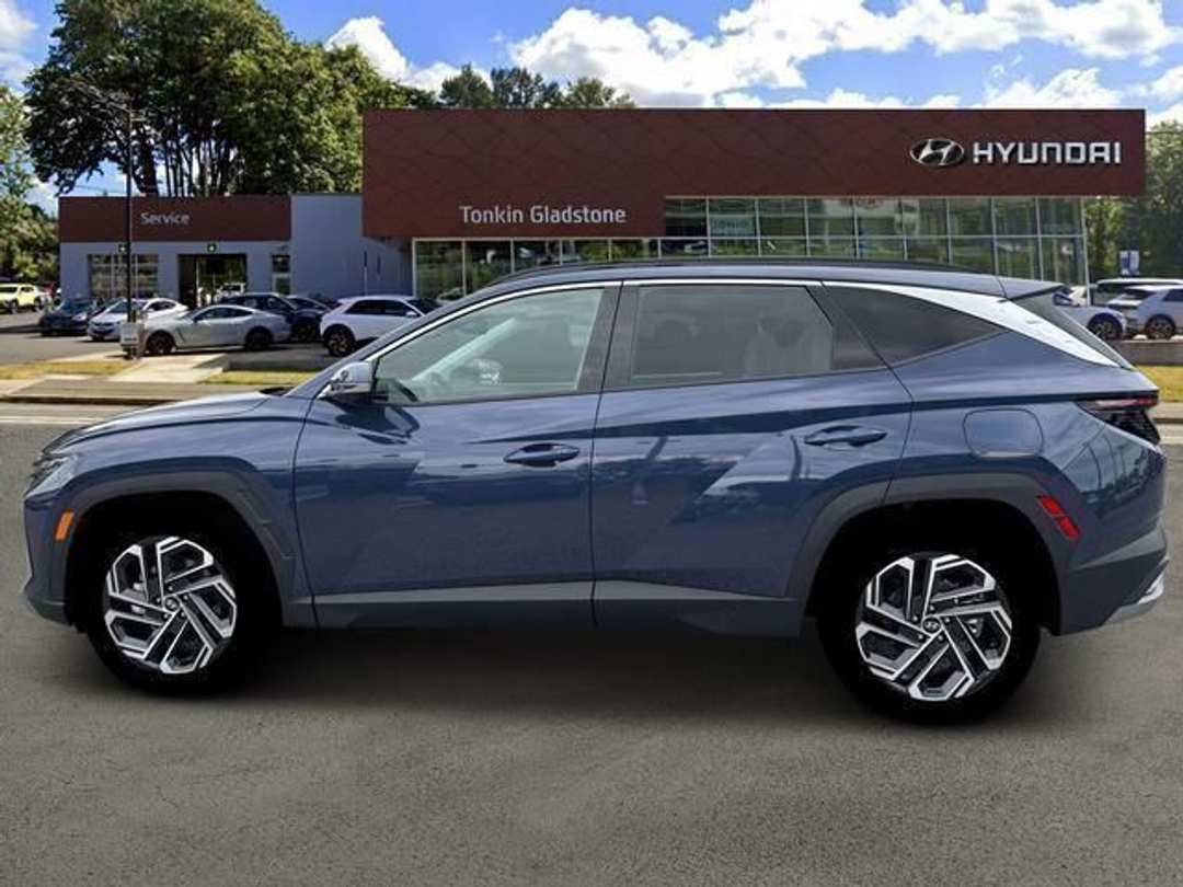 2026 Hyundai Tucson Limited - Image 3