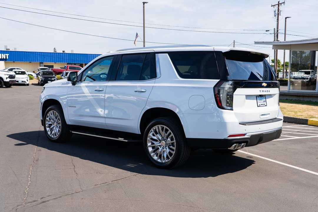 2026 Chevrolet Tahoe High Country - Image 2