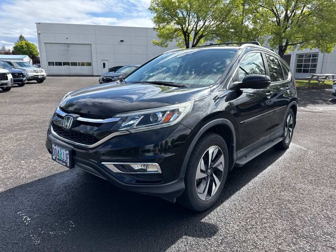 2016 Honda CR-V Touring - Image 3