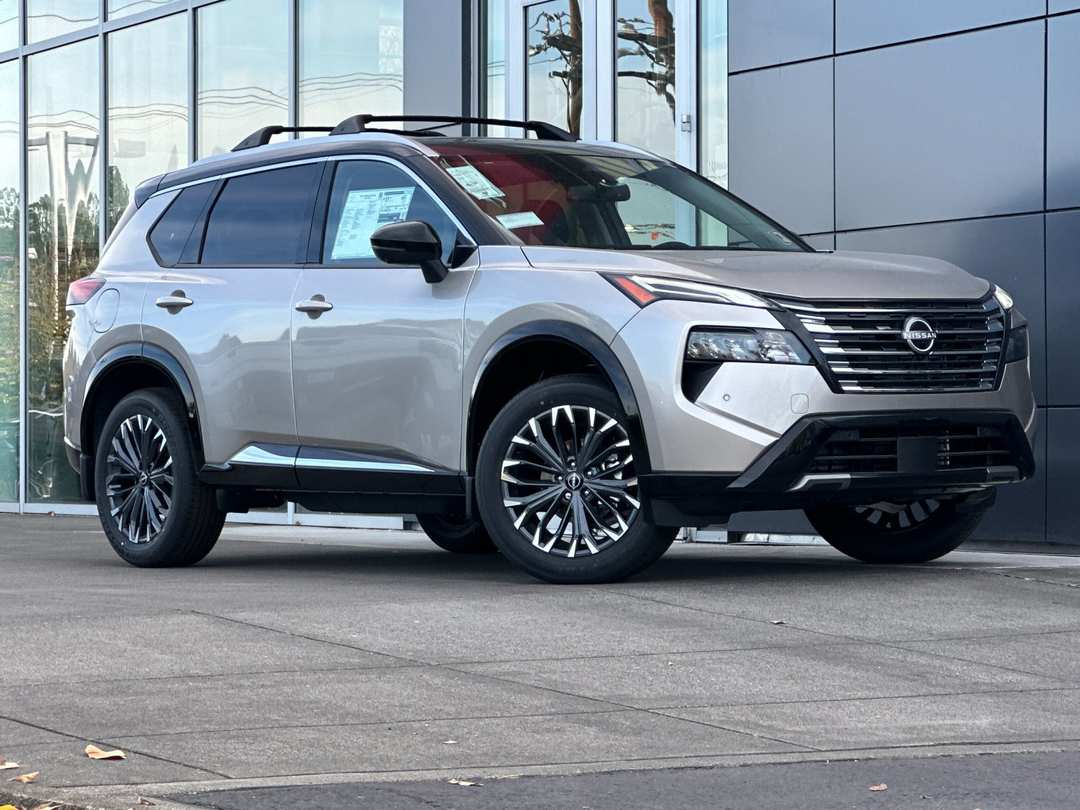 2026 Nissan Rogue Platinum - Image 2