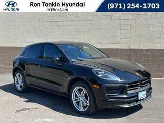 2024 Porsche Macan Base