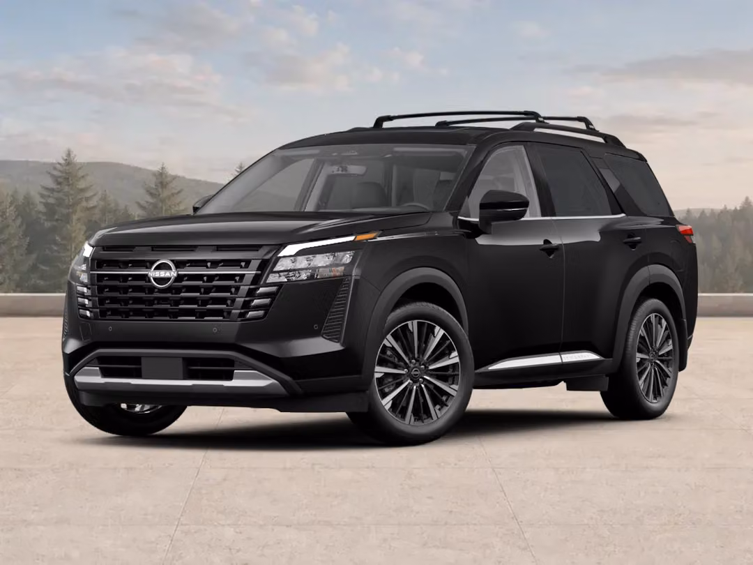 2026 Nissan Pathfinder Platinum - Image 3