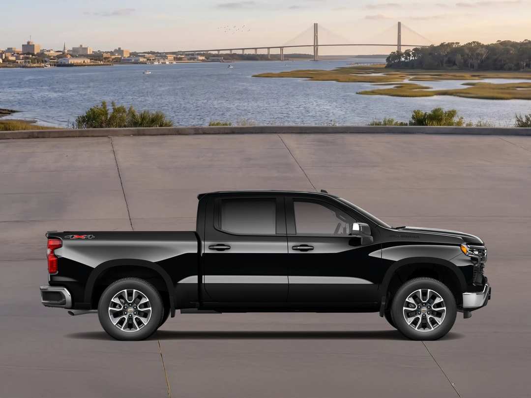 2026 Chevrolet Silverado 1500 LT - Image 3
