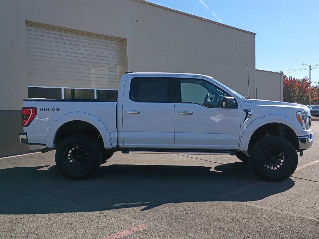 2023 Ford F-150 XL - Image 3