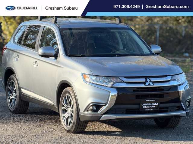 2016 Mitsubishi Outlander SE
