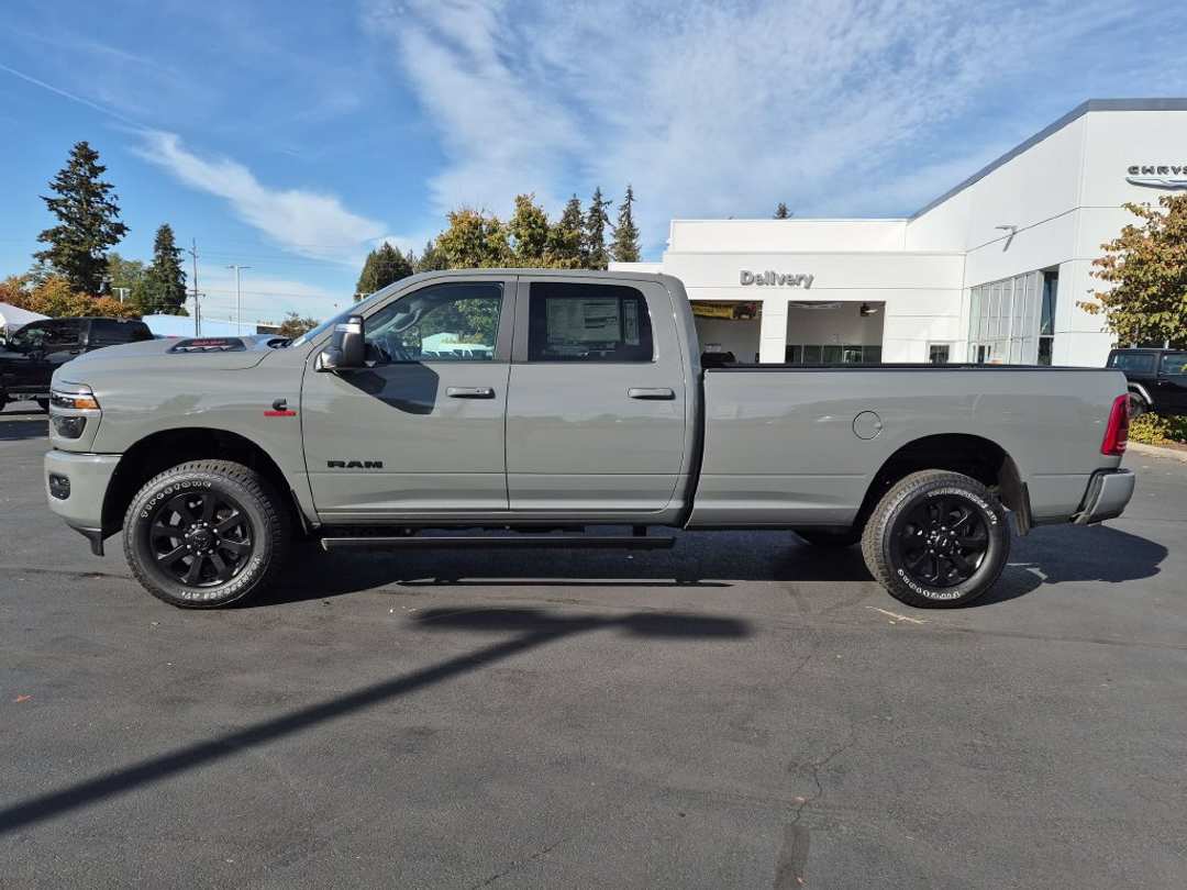 2026 Ram 3500 Laramie - Image 3