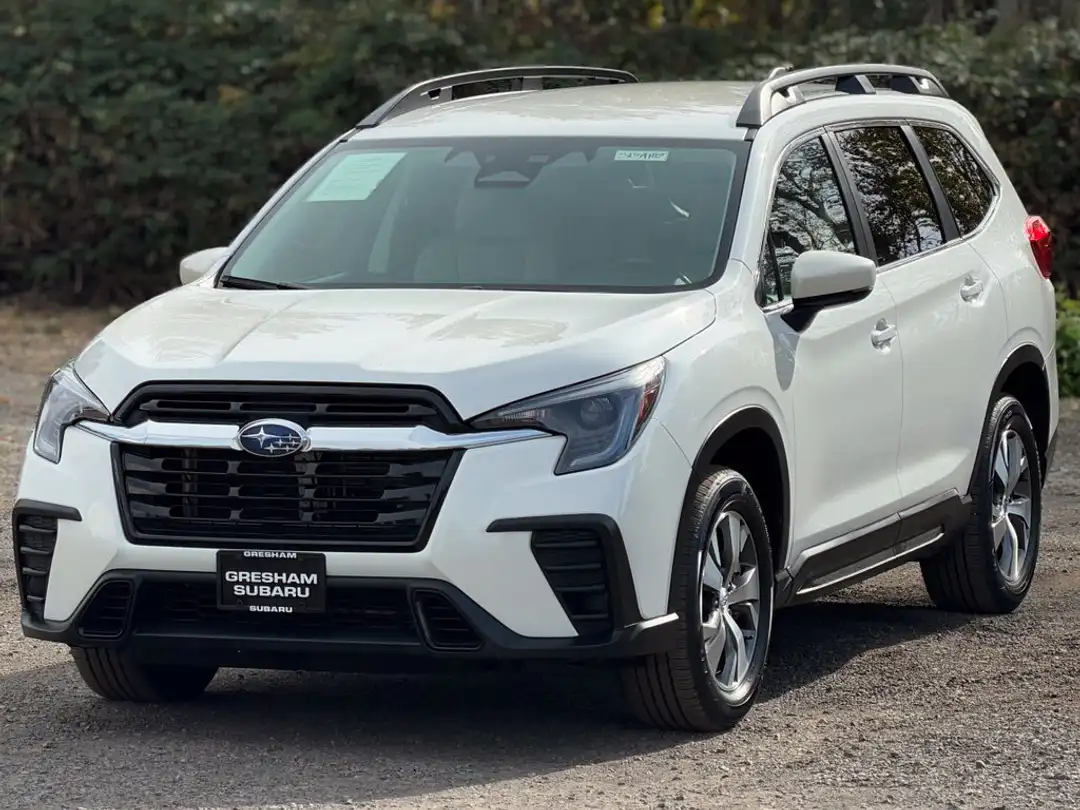 2025 Subaru Ascent Premium - Image 3