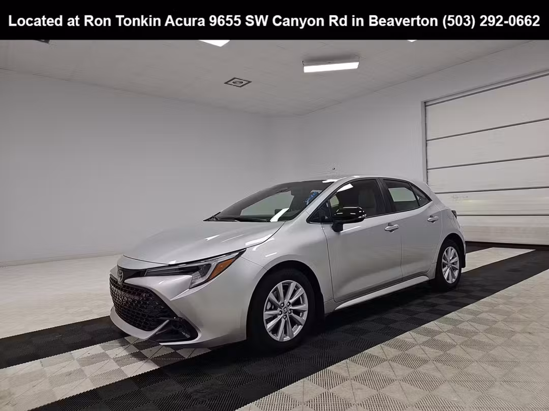 2026 Toyota Corolla SE - Image 3