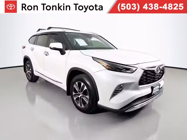 2024 Toyota Highlander XLE