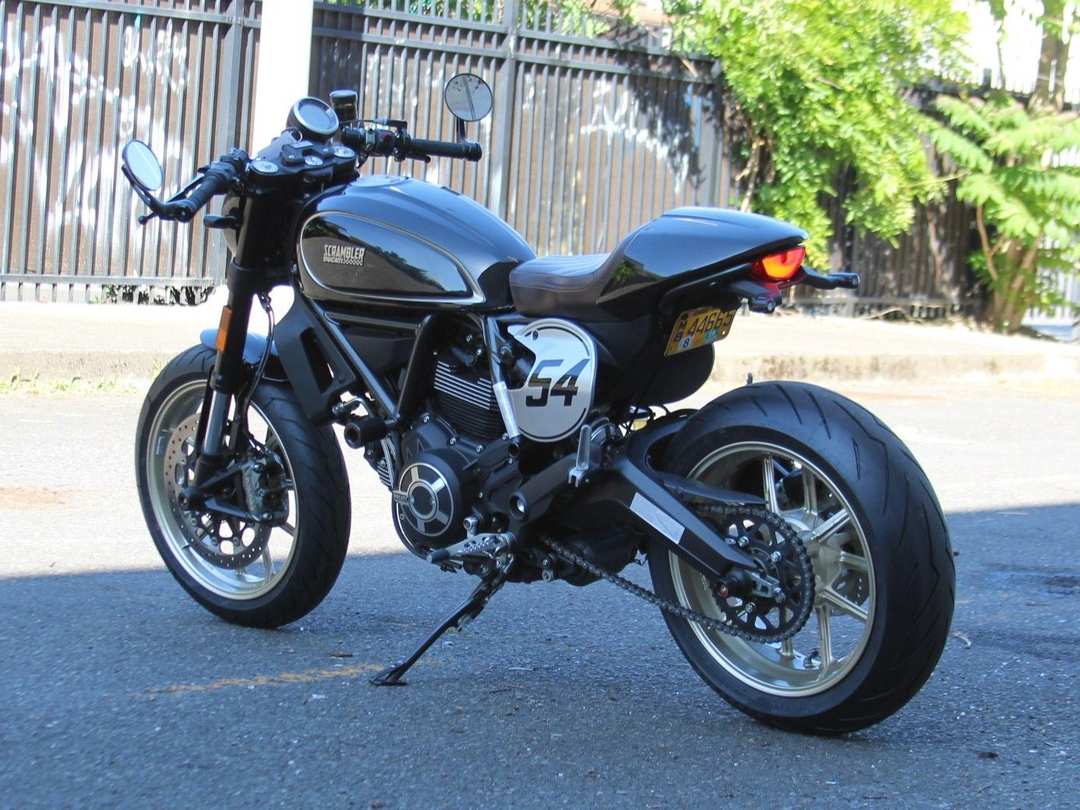 2017 Ducati Scrambler Cafe Racer - Image 2