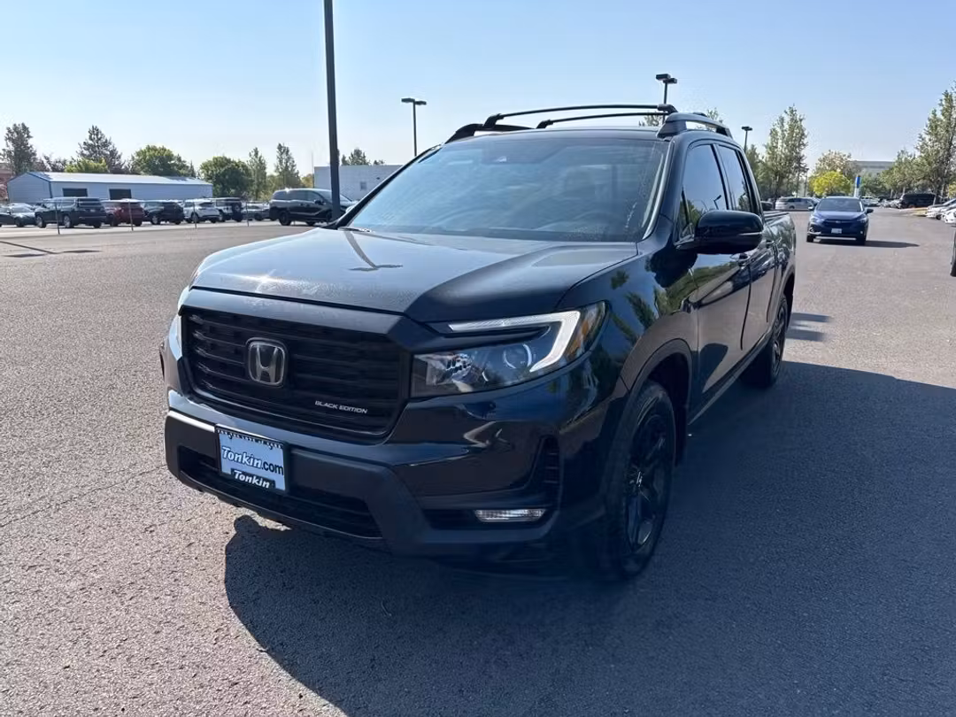 2022 Honda Ridgeline Black Edition - Image 3
