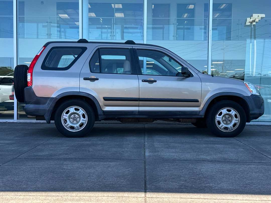 2005 Honda CR-V LX - Image 2