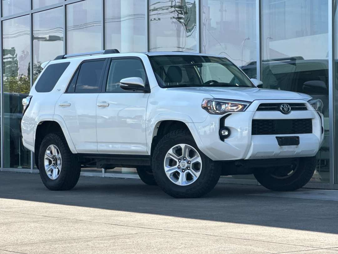 2023 Toyota 4Runner SR5 Premium - Image 2