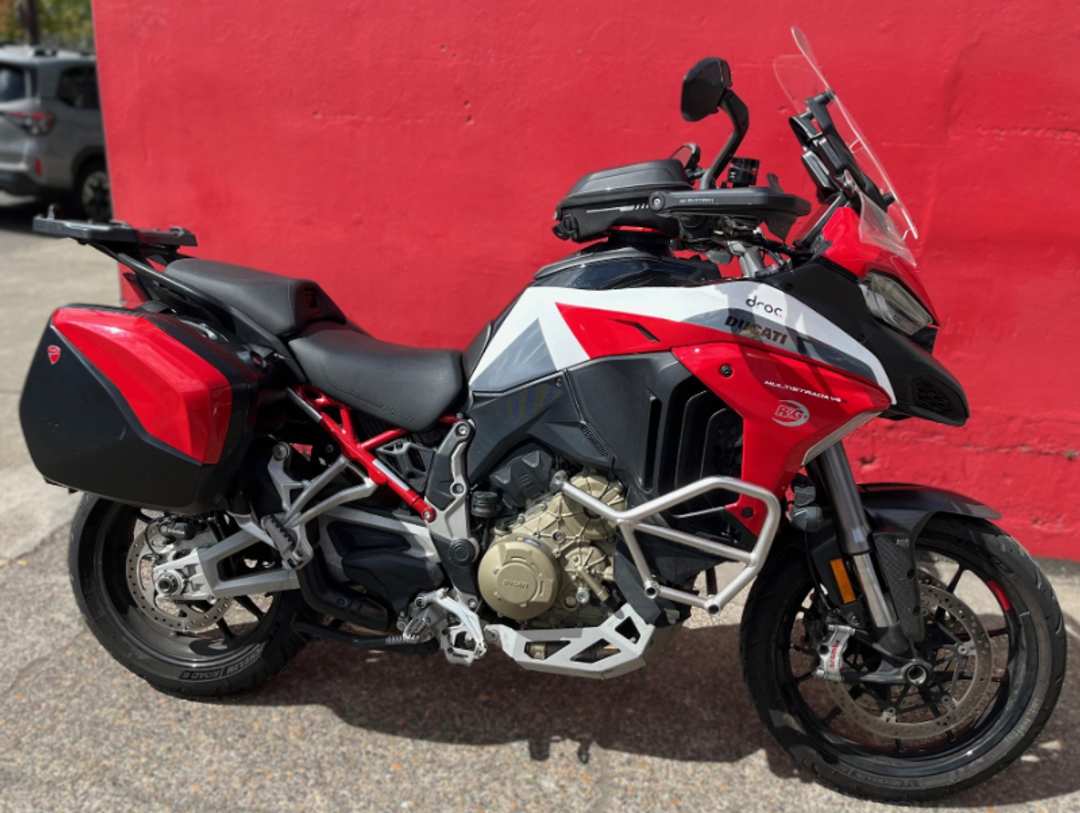 2022 Ducati Mts V4S Sport - Image 2