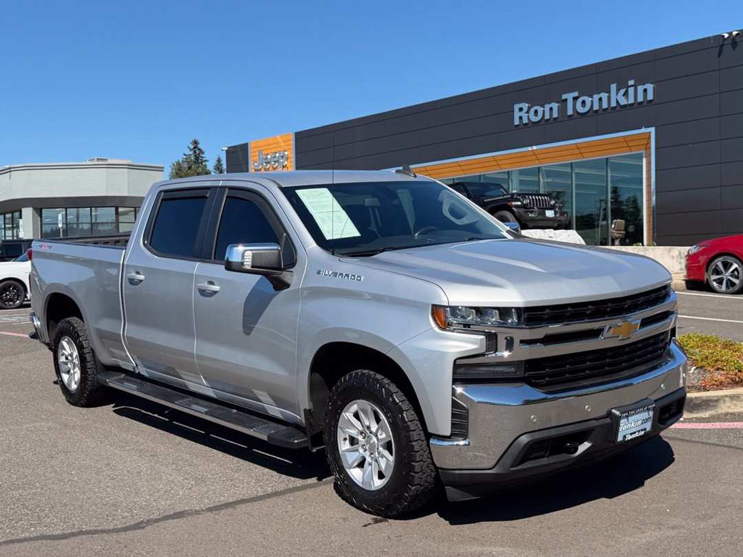 2020 Chevrolet Silverado 1500 LT - Image 2