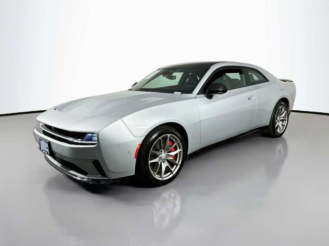 2024 Dodge Charger R/T Scat Pack - Image 3