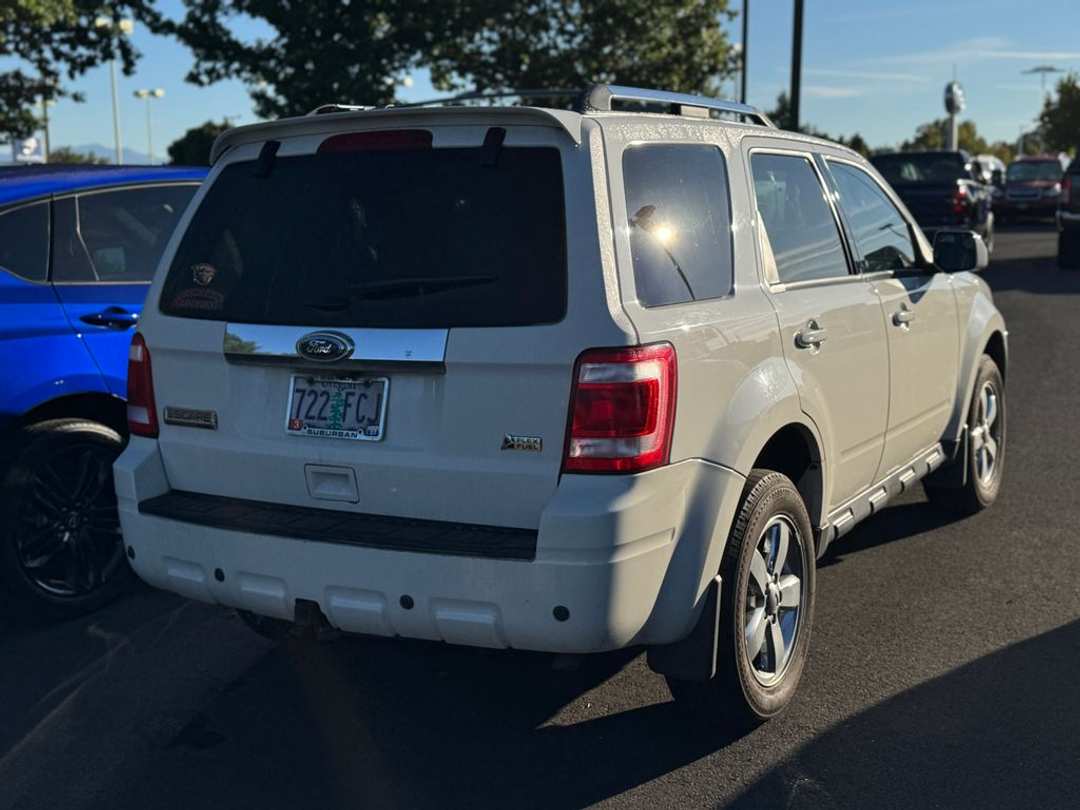 2011 Ford Escape Limited - Image 2
