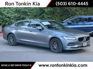 2018 Volvo S90 T6 Momentum