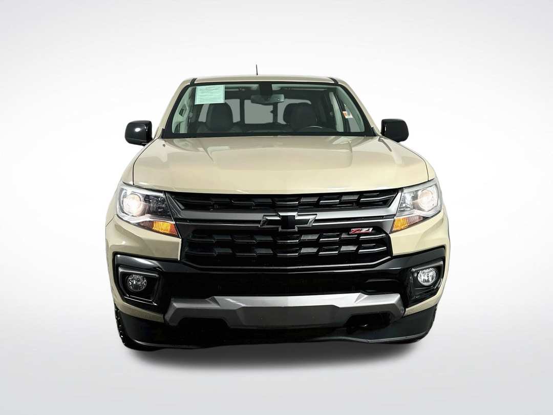 2022 Chevrolet Colorado Z71 - Image 2