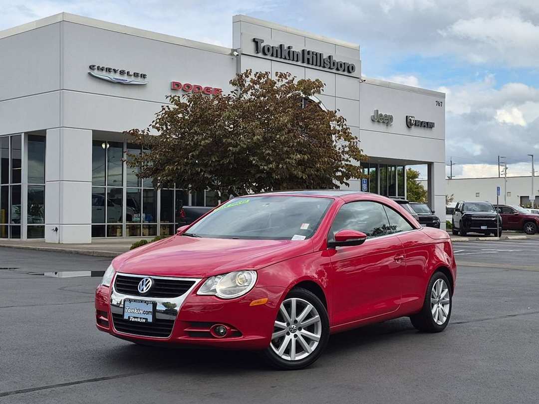 2010 Volkswagen Eos Komfort Edition - Image 2