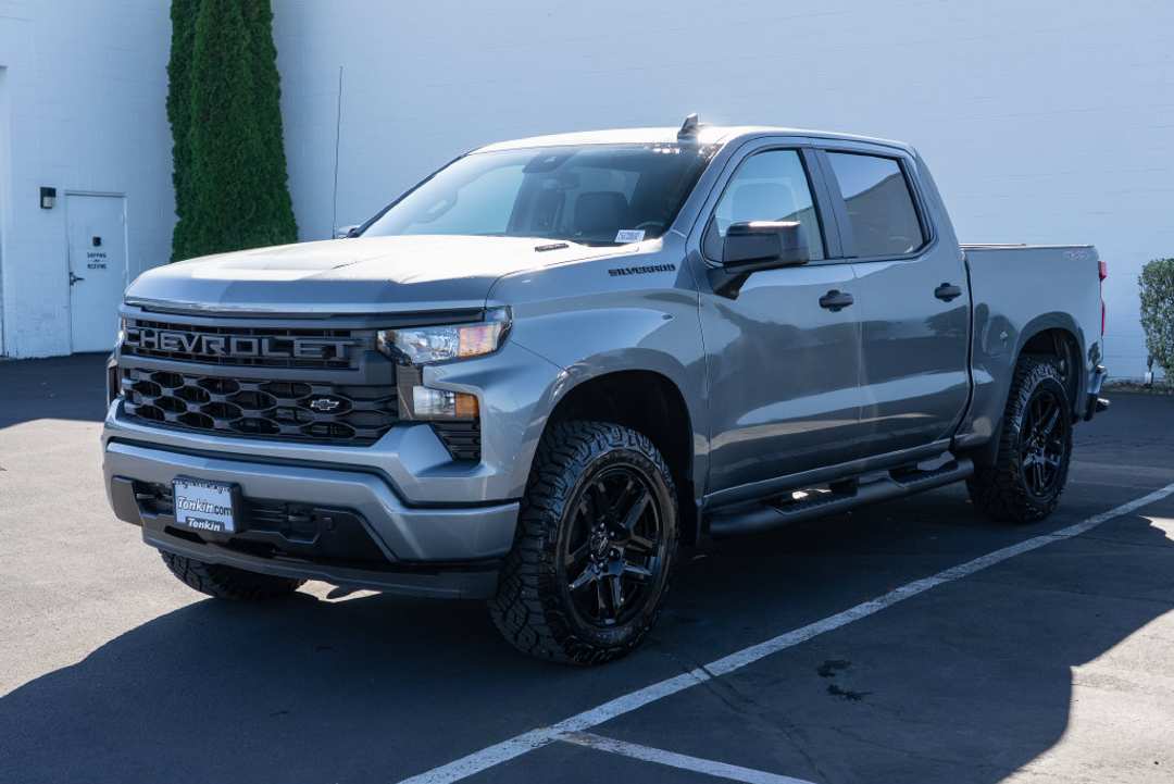 2026 Chevrolet Silverado 1500 Custom - Image 3