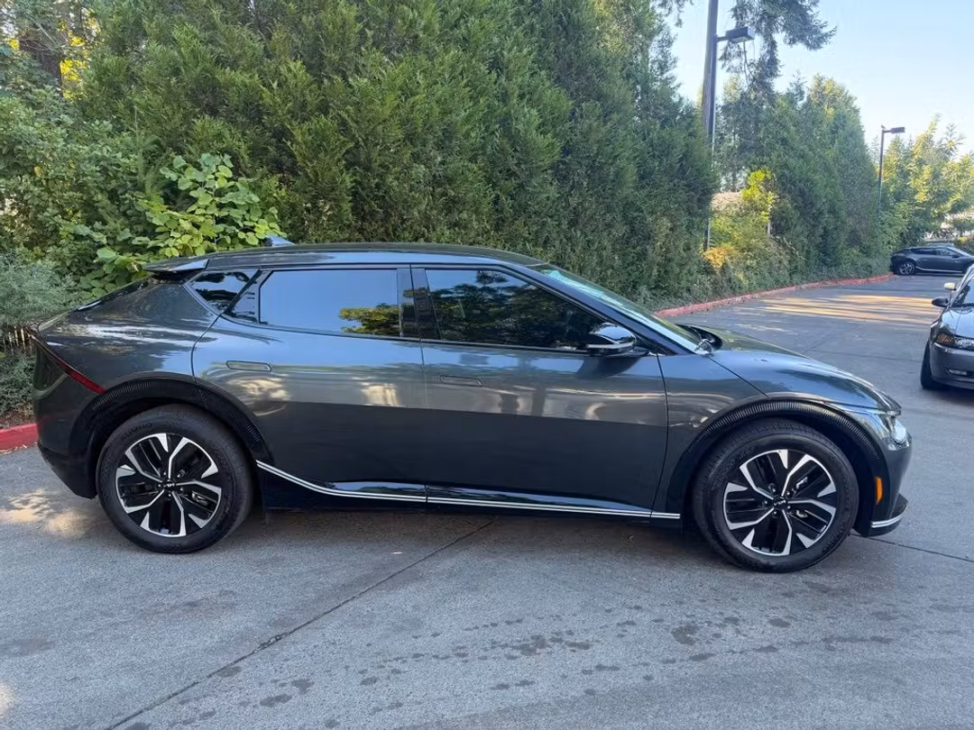2024 Kia Ev6 Wind - Image 2