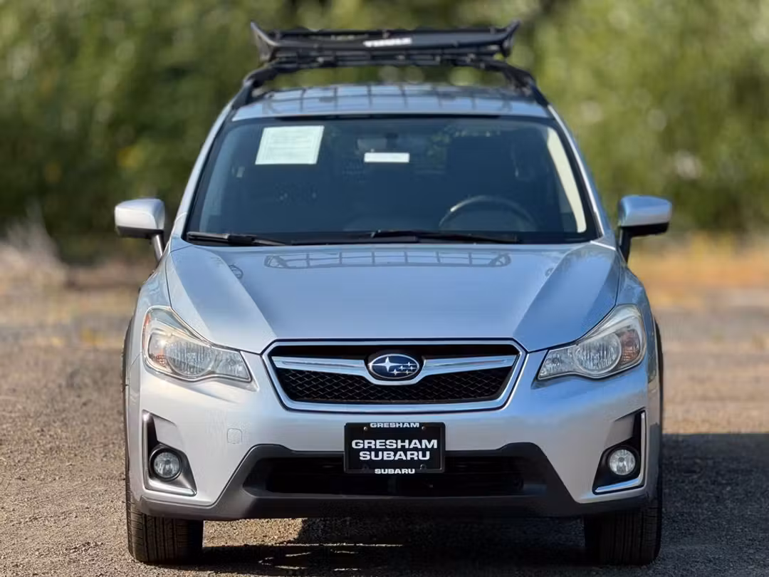 2017 Subaru Crosstrek 2.0i Premium - Image 2