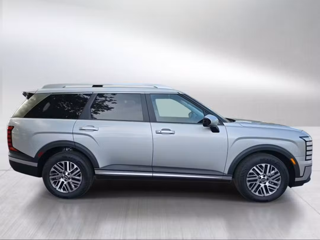 2026 Hyundai Palisade SEL - Image 2