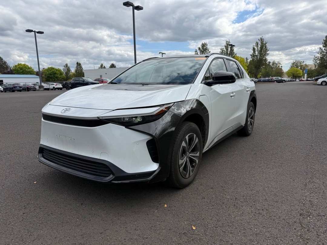 2024 Toyota Bz4X XLE - Image 2