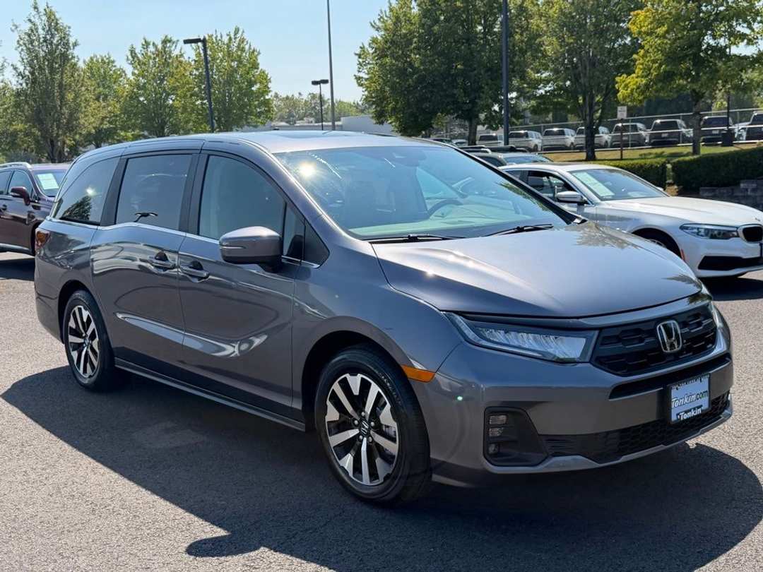 2026 Honda Odyssey EXL - Image 2