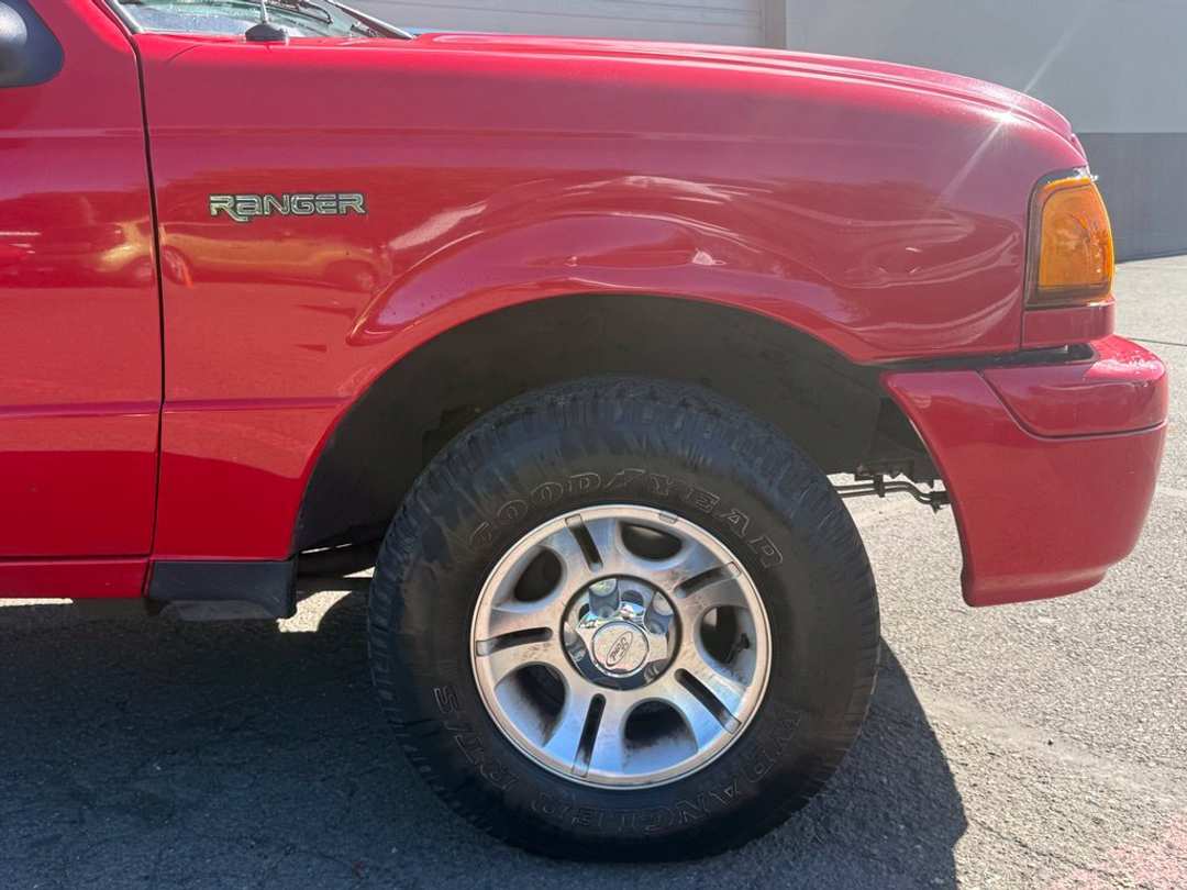2004 Ford Ranger Edge - Image 2