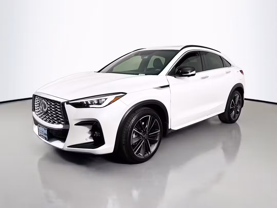 2025 INFINITI Qx55 ESSENTIAL - Image 3