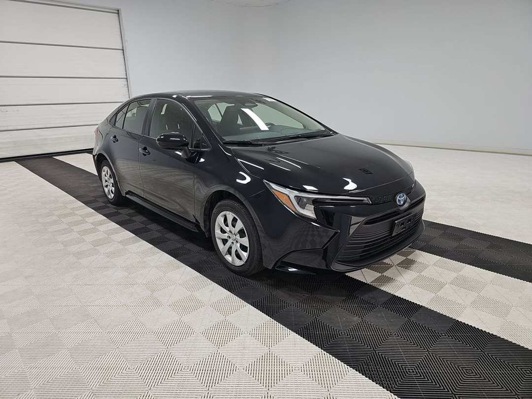 2024 Toyota Corolla Hybrid LE - Image 2
