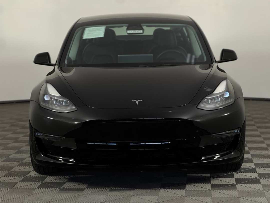 2023 Tesla Model 3 Performance - Image 2