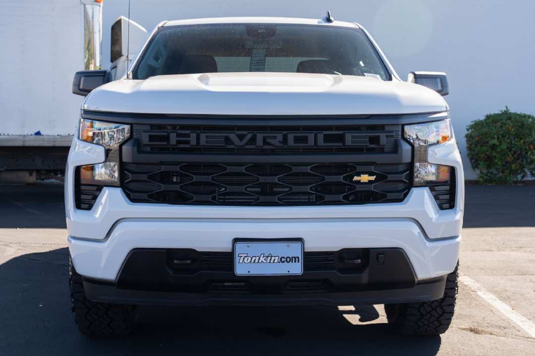 2026 Chevrolet Silverado 1500 Custom - Image 2