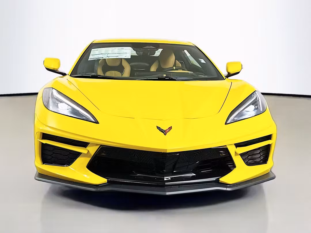 2026 Chevrolet Corvette Stingray - Image 2