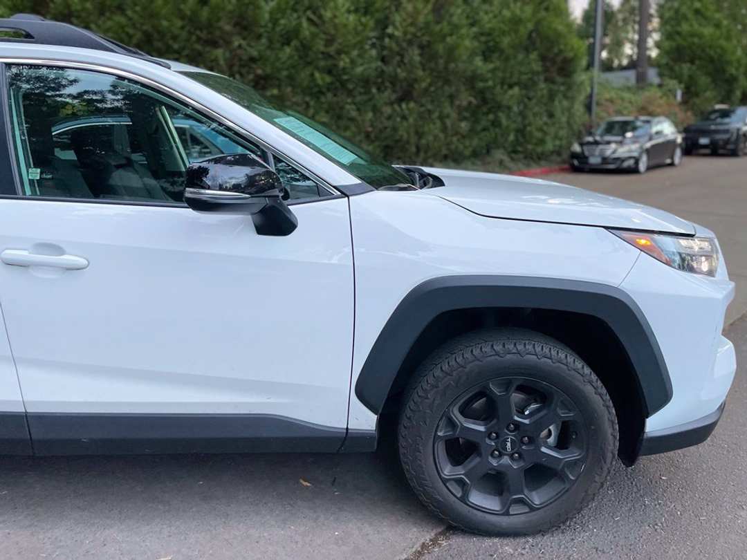 2023 Toyota Rav4 TRD Off Road - Image 2