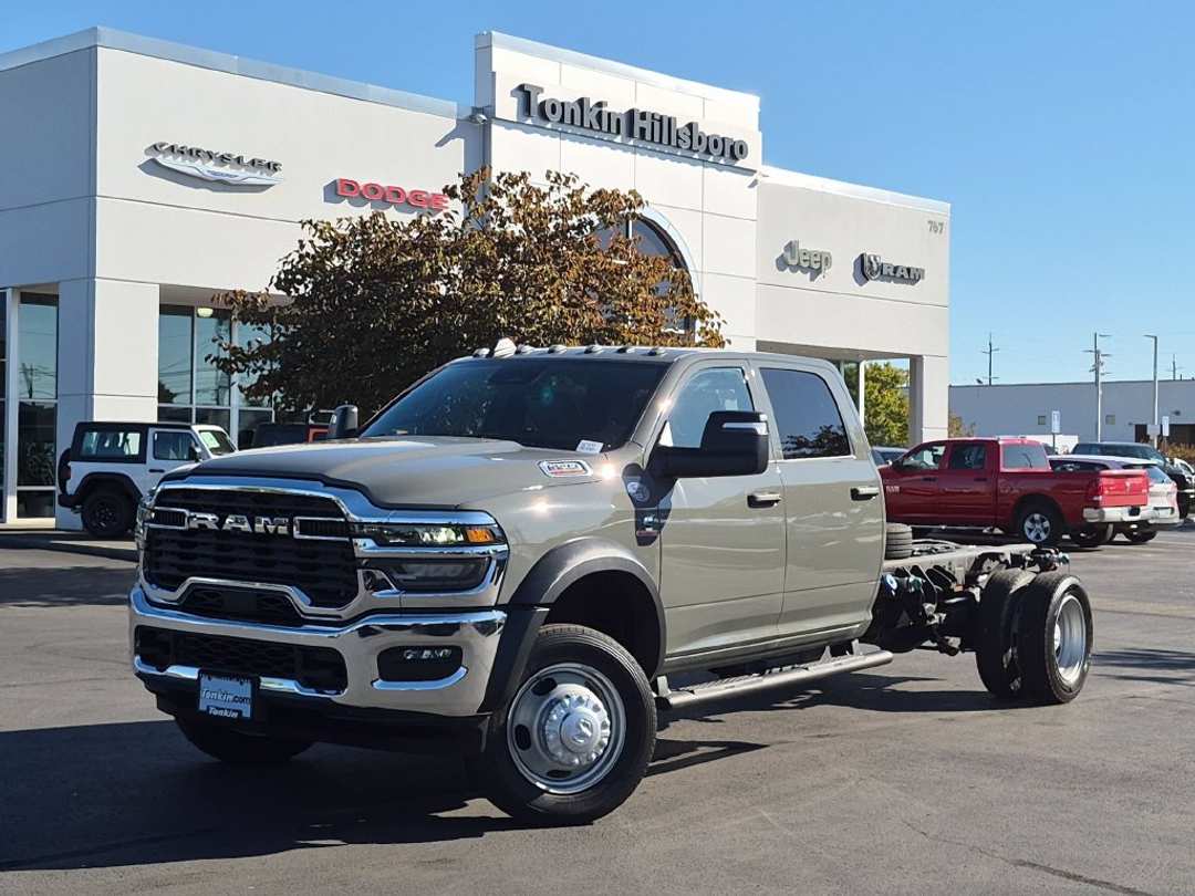 2026 Ram 5500Hd Tradesman - Image 2