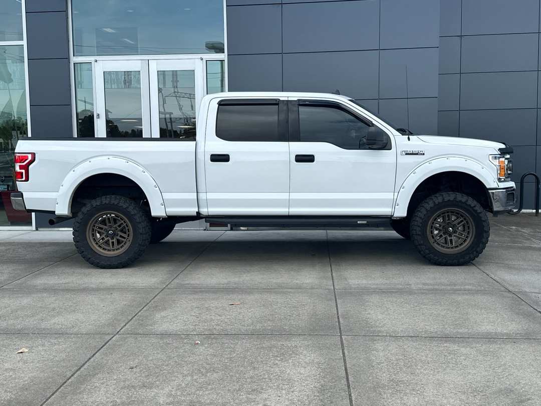 2019 Ford F-150 XLT - Image 3