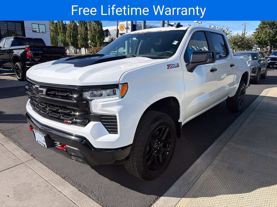 2026 Chevrolet Silverado 1500 LT Trail Boss - Image 2