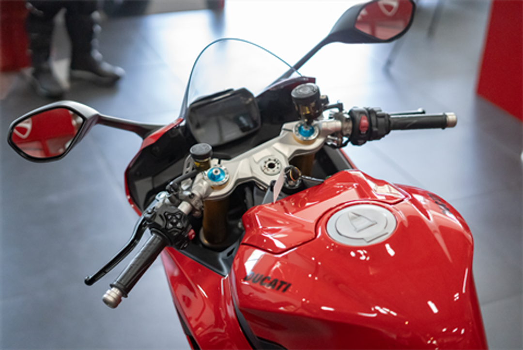2026 Ducati Panigale V2S - Image 3